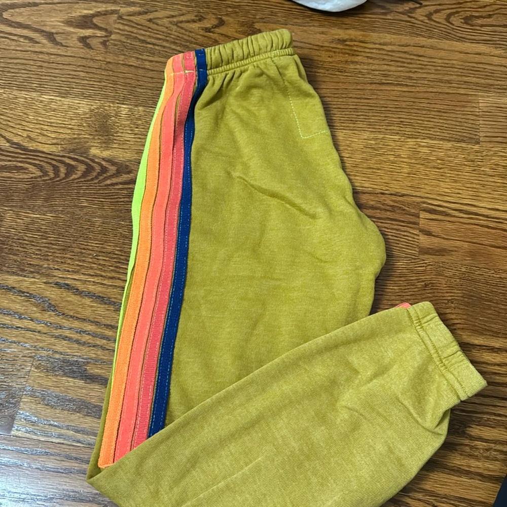 sweatpants